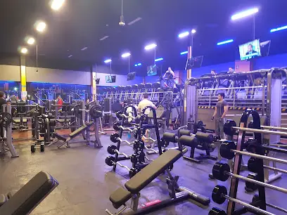 Gimnasio Smart Fit - Cumbres