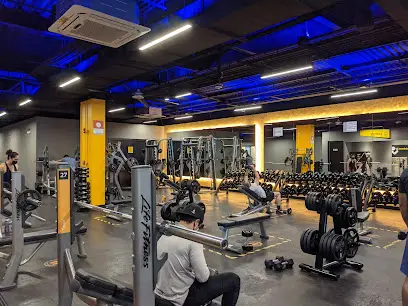 Gimnasio Smart Fit - Doctores