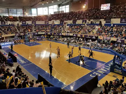 Gimnasio Olímpico Juan de la Barrera