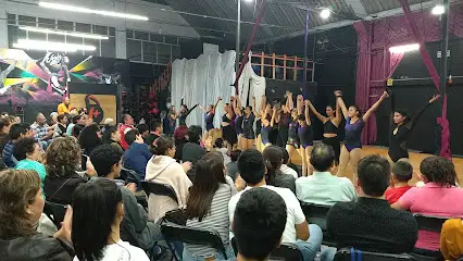 Uno Más Training Center