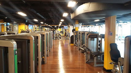 Gimnasio Smart Fit - Eduardo Molina