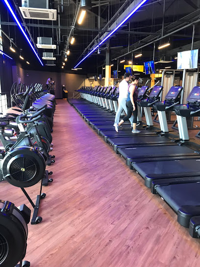 Gimnasio Smart Fit - Alaia
