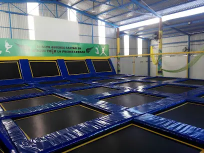 Gugui Toin - Trampolin Park