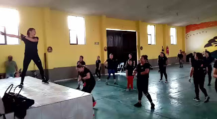 Strong By Fitnnes