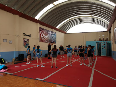 CHEER INSANE GYM TITANES