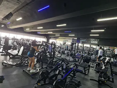 Zona Fitness Cosmopol