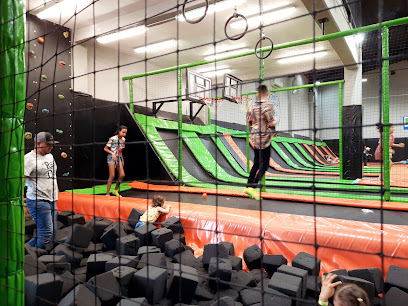 JUMP TRAMPOLINE PARK